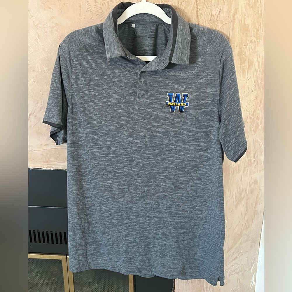 Under Armour Gray Performance Polo Shirt – Wayland Logo – Size Large